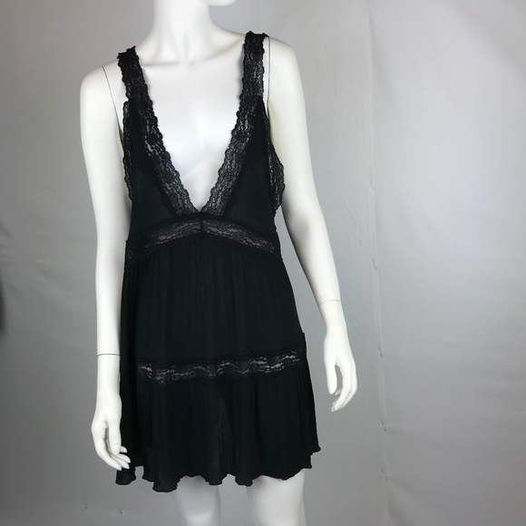 Intimately Free People Other - Intimately Free People Black Lacy Sleep Dress